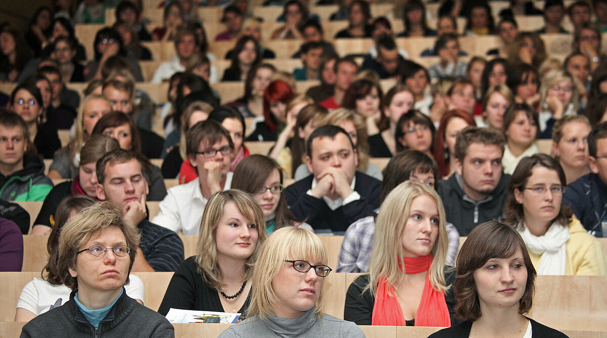 Lehrveranstaltungen zu den Themen Gender und Diversität