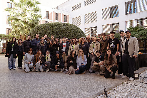 Gemeinsam lernen, Europa entdecken: Winter School in Valencia Teilnehmende und Dozierende der EU-CONEXUS Winter School „Sustainable Strategies for Resilient Coastal Futures“ an der Katholischen Universität Valencia.