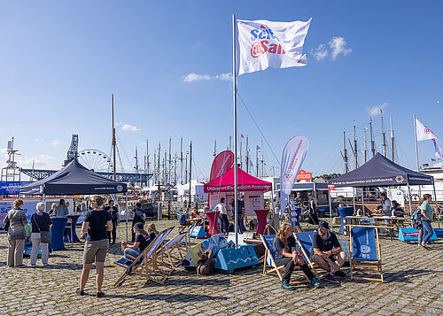 Wieder mit dabei: Der beliebte Science@Sail-Campus der Universität Rostock im Herzen der Hanse Sail. (Foto: Julia Tetzke/Universität Rostock). 