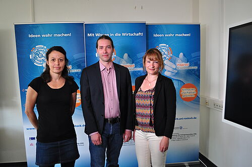 v.l.n.r. Team „ReaLusion“: Dr. Valeria Khaimov, Dr. Stefan Oschatz, Dr. Sabine Illner. (Foto: Universität Rostock/Christine Bach)