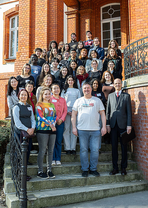 Teilnehmende an der Medizinischen Winterschule 2026 an der Universität Rostock. (Foto: Universität Rostock).