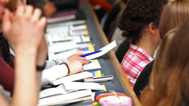 Studierende im Hörsaal