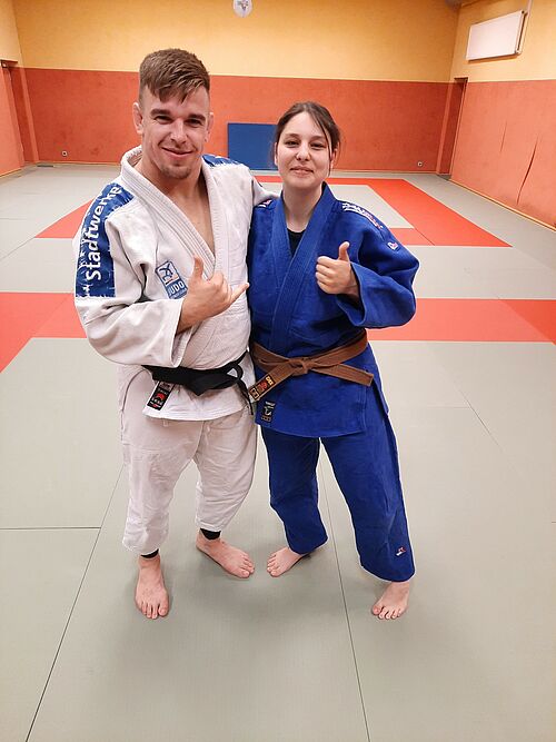 Die Studierenden Cora Sturm und Robert Strohschein und reisen in diesem Jahr für die Universität Rostock nach Polen zu den European Universities Games (EUG) (Foto: privat).