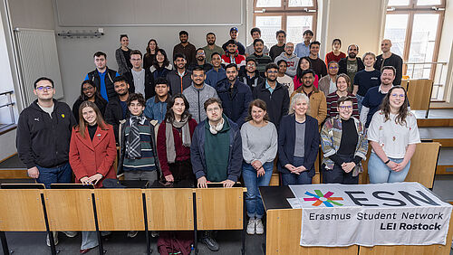 Begrüßung der neuen internationalen Studierenden im Hauptgebäude der Universität Rostock (Foto: Universität Rostock/Julia Tetzke).
