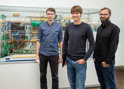 Die Gründer von Naval Architect: Dr. Gernot Knieling, Sebastian Greshake und Dr. Martin Scharm (v.l.).  Nicht mit auf dem Foto ist Derrick Wan. Foto: Universität Rostock/ Thomas Rahr